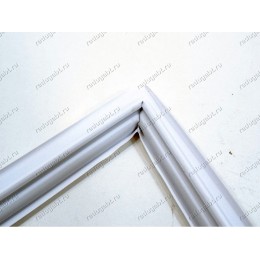 Резина морозильной камеры холодильника Indesit, Ariston C00525669