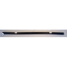 Уплотнитель посудомоечной машины Electrolux ESL4131 152740101 нижний