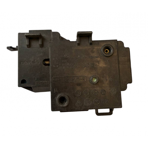 Блокировка люка для стиральной машины Indesit, Ariston - Bitron Type BP P/5-R 16001745900 - 3 контакта 