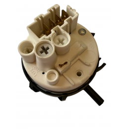 Датчик уровня воды стиральной машины Indesit, Ariston 160014176.02 90/65-300 C00088393