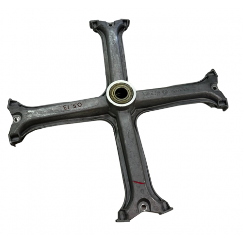 Крестовина бака стиральной машины Indesit, Ariston C00074213 - 174000696.04